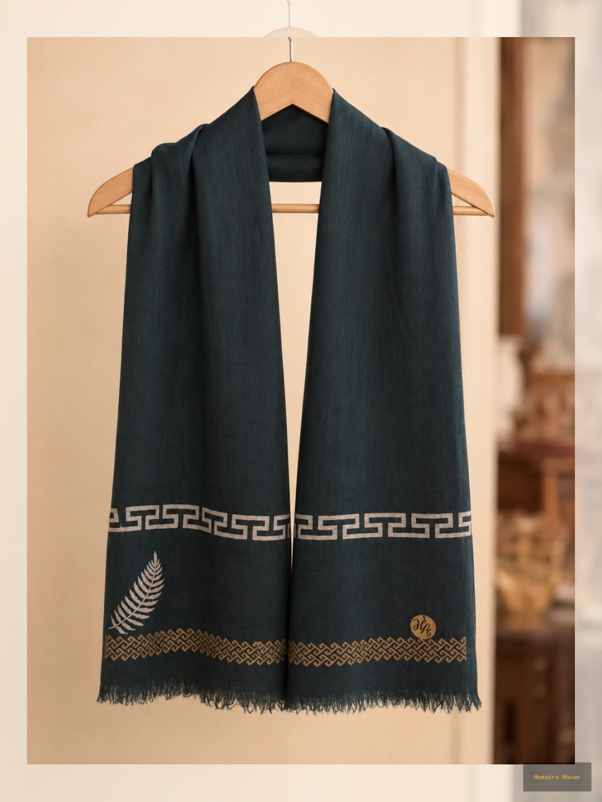 Emerald Crest Stole